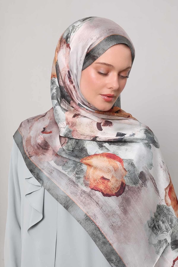 LevidorMint Yeşili Soyut Çiçek Desen Hint İpeği Şal