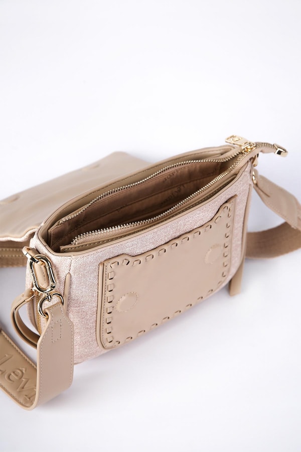 LevidorÖn Fermuarlı Omuz Çantası Camel