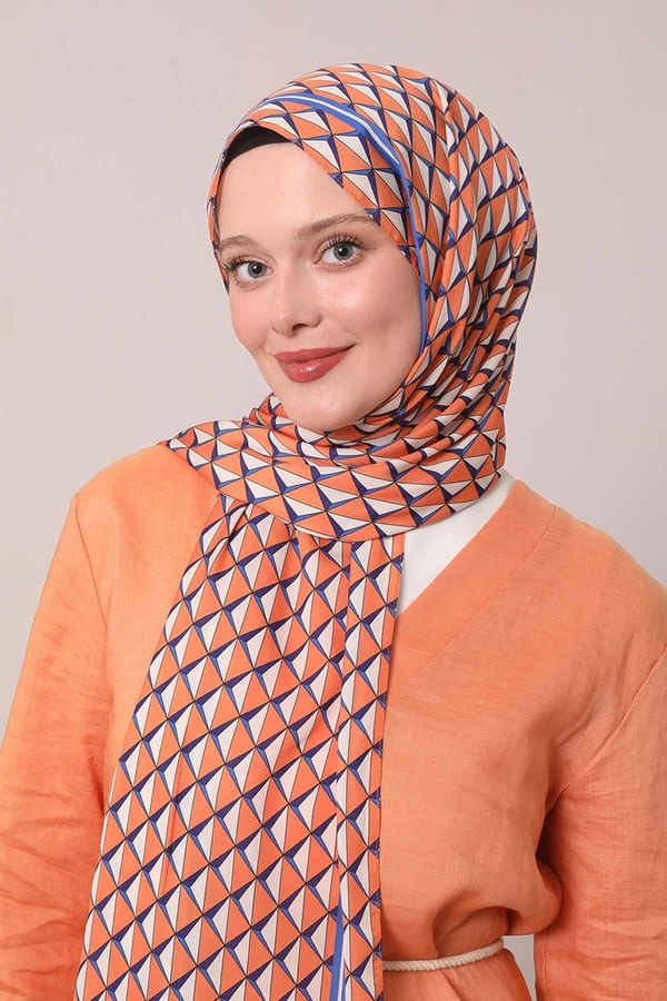 LevidorOranj Üçgen Desen Club Şal