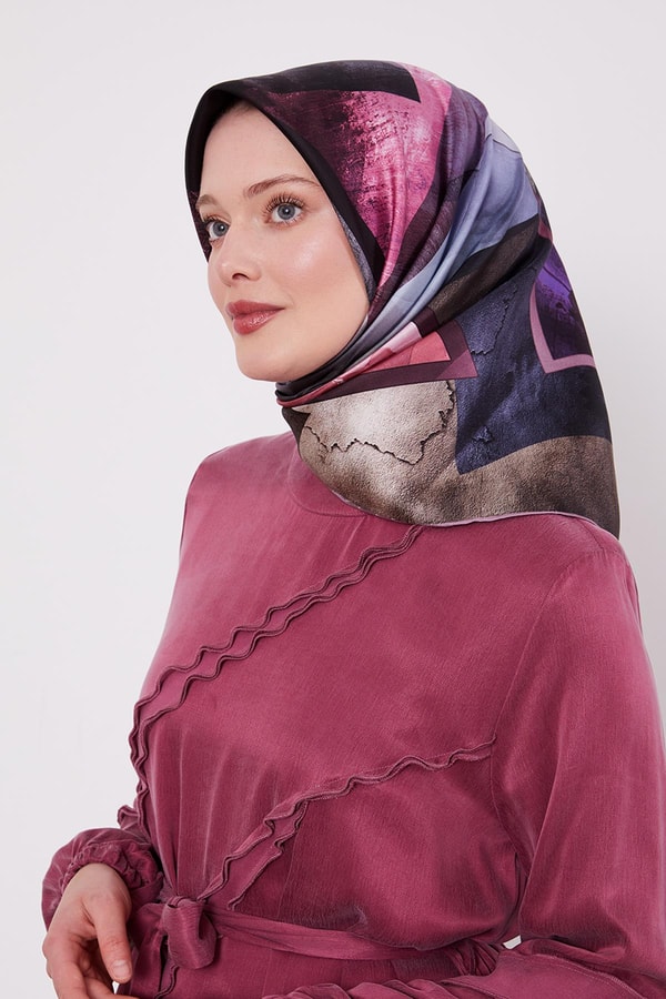 LevidorPembe Karışık Desen Twill İpek Eşarp