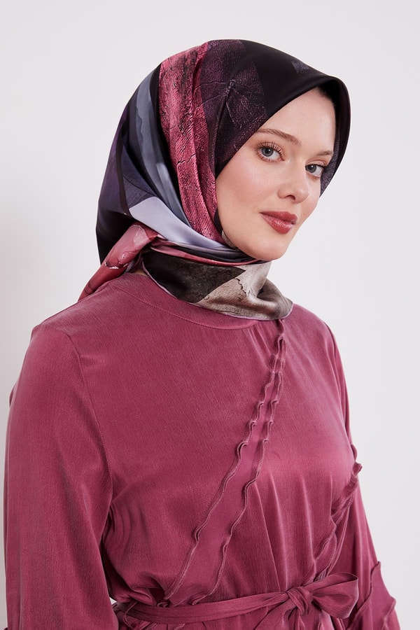 LevidorPembe Karışık Desen Twill İpek Eşarp