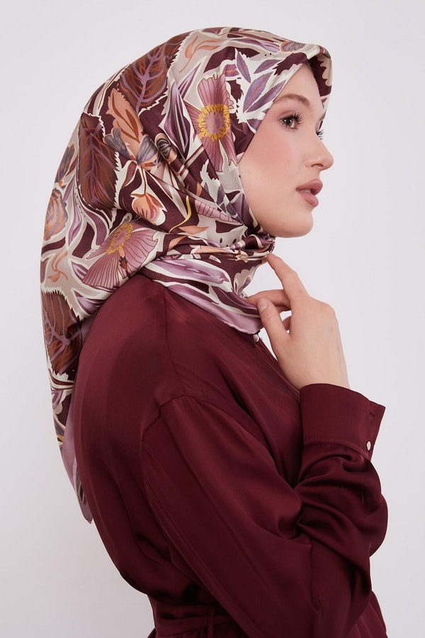 LevidorPembe Petunya Desen Twill İpek Eşarp