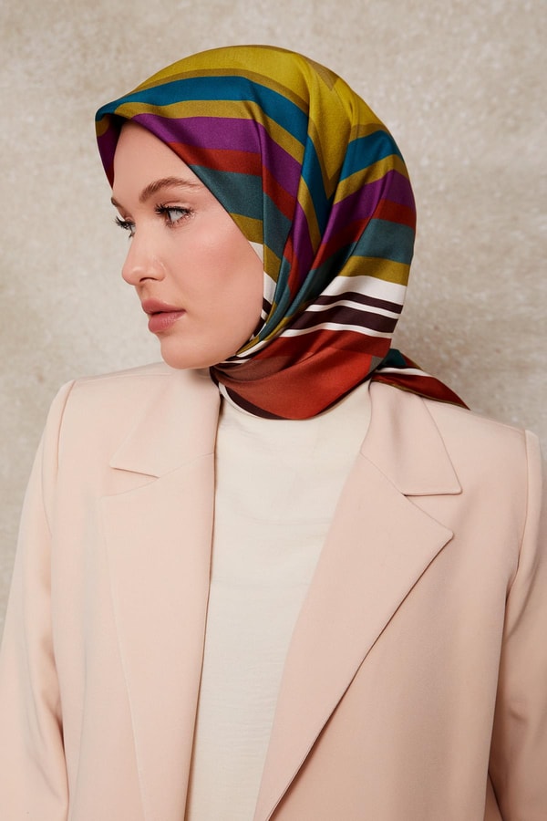 LevidorPetrol Mavi Kare Desen Twill İpek Eşarp