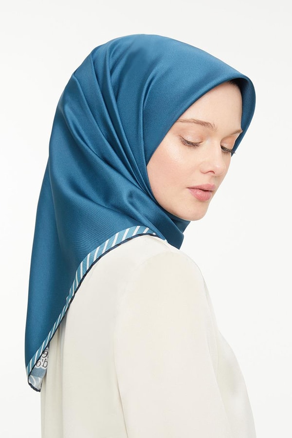 LevidorPetrol Mavisi Twill Saf İpek Eşarp