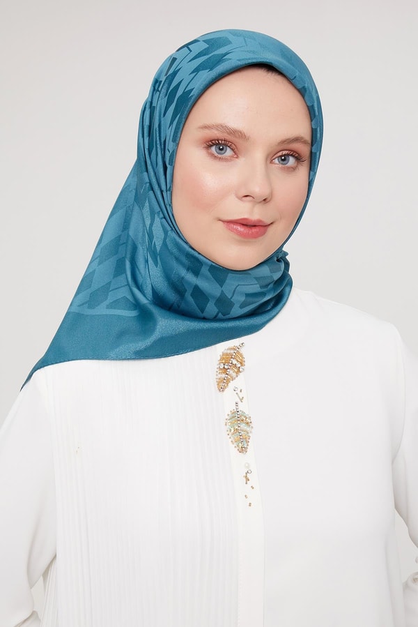 LevidorPetrol Yeşili Baklava Desen Kristal Jakar Eşarp