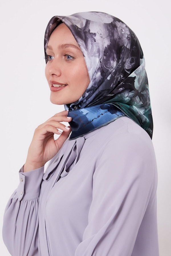 LevidorPetrol Yeşili Menekşe Desen Sura İpek Eşarp