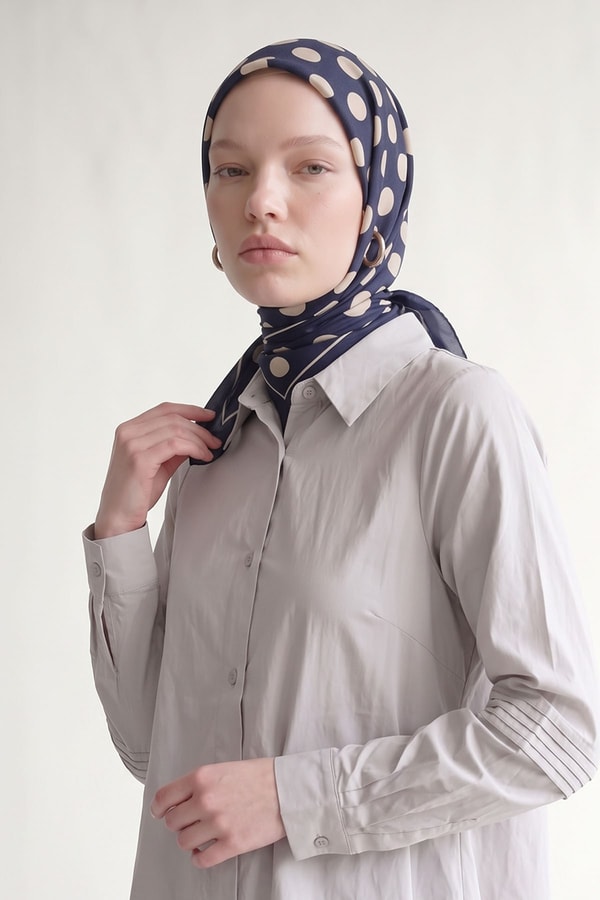 LevidorPuantiyeli Twill İpek Eşarp Lacivert