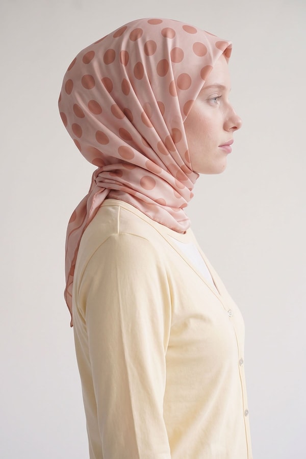 LevidorPuantiyeli Twill İpek Eşarp Yavruağzı