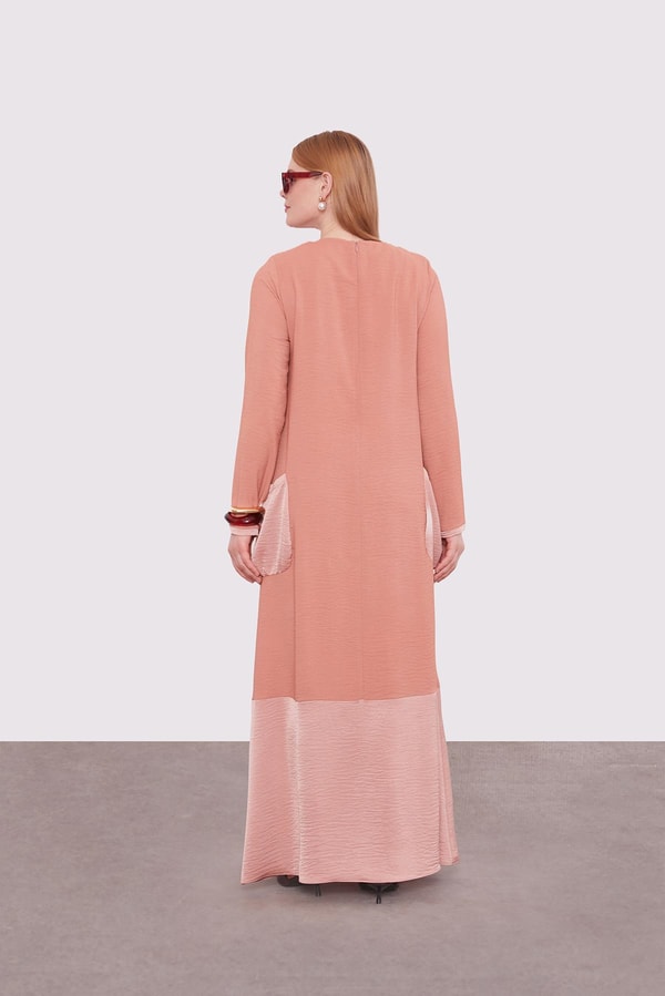 LevidorPudra Büyük Cep Detaylı Elbise