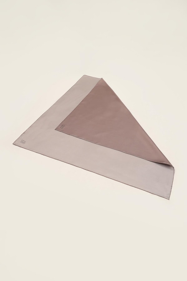 LevidorPudra Çift Taraflı Twill İpek Eşarp