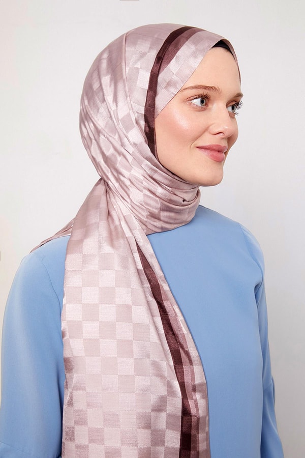 LevidorPudra Çizgili Dama Desen Monogram Şal