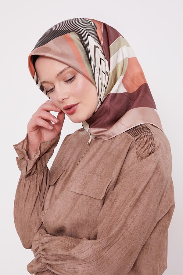 LevidorPudra Labirent Desen Twill İpek Eşarp