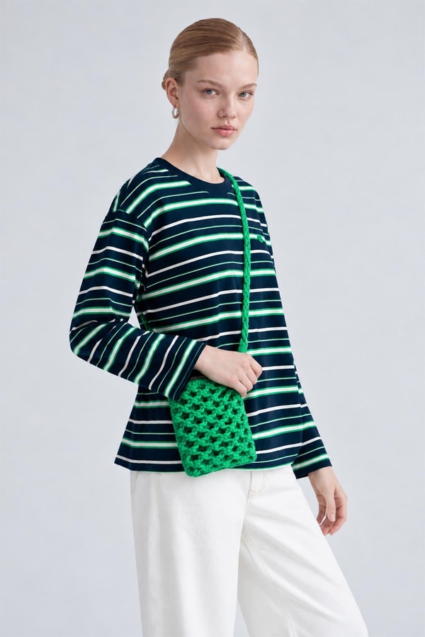 LevidorRahat Kesim Bisiklet Yaka Sweatshirt Yeşil