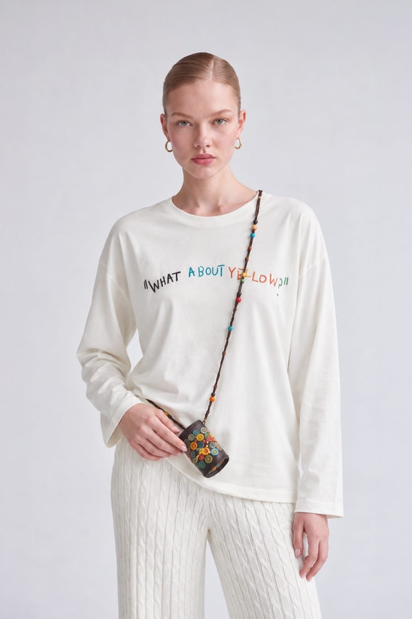 LevidorRahat Kesim İnce Sweat Kırık Beyaz
