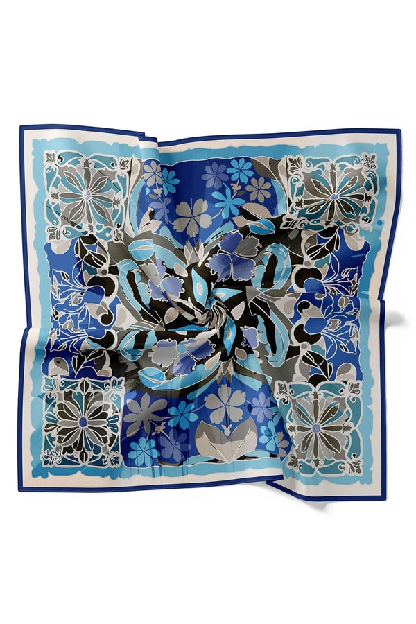 LevidorSaks Karışık Çiçek Desen Twill İpek Eşarp