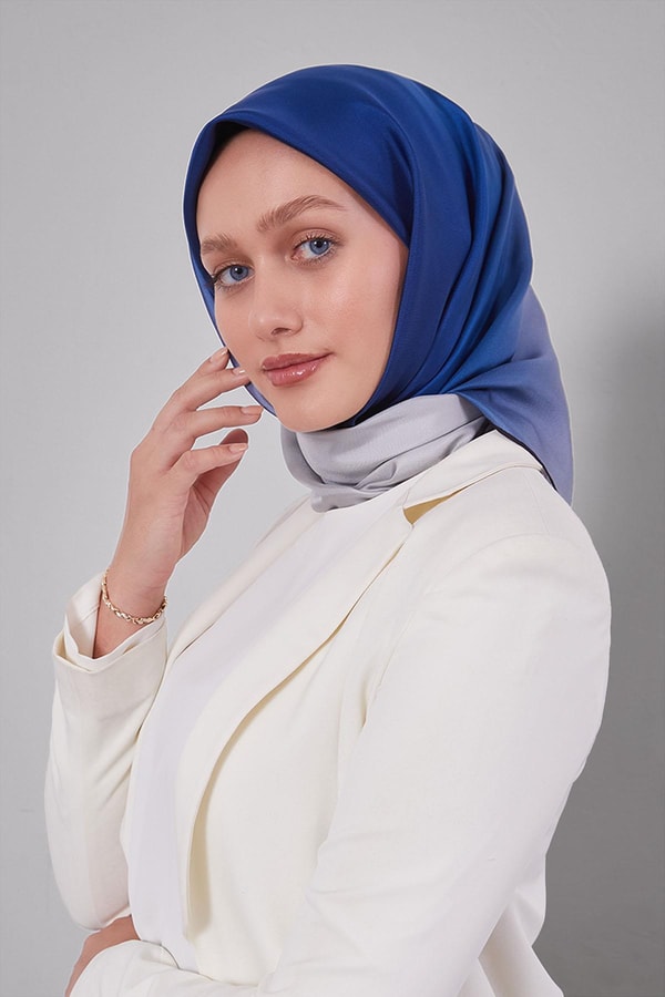 LevidorSaks Mavisi Twill Saf İpek Eşarp