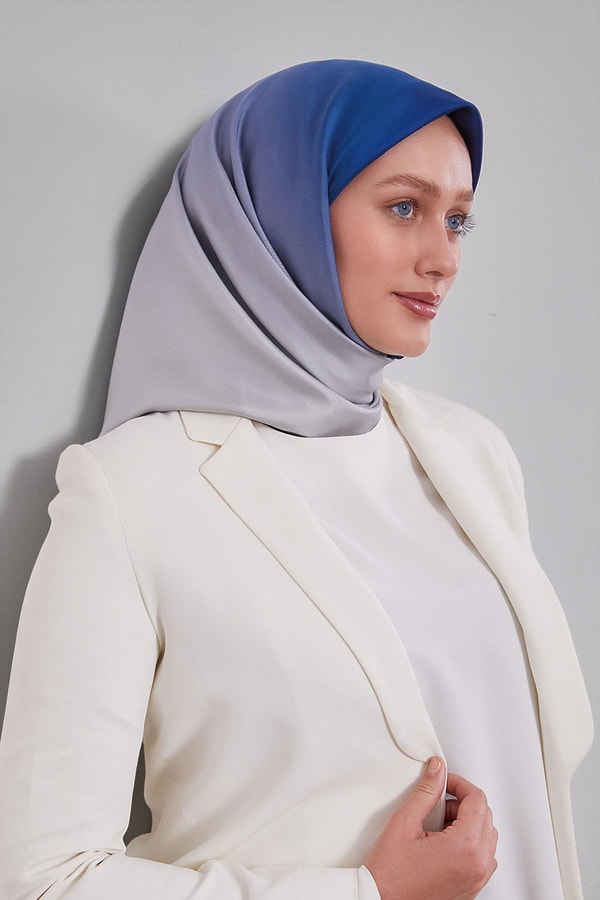 LevidorSaks Mavisi Twill Saf İpek Eşarp