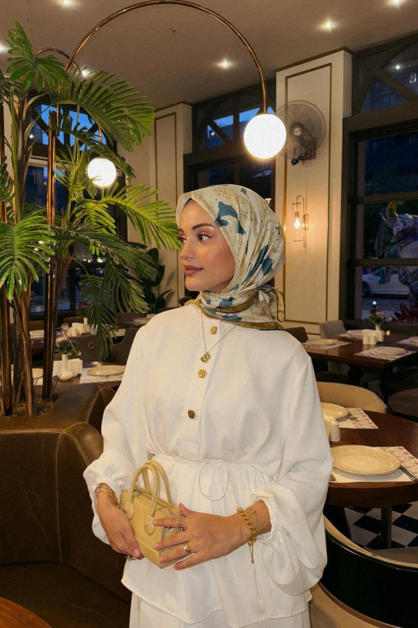 LevidorSarı Ayarlanabilir Kilit Detaylı El Çantası