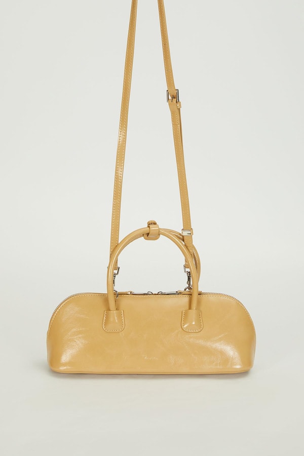 LevidorSarı Charm Detaylı Baget Çanta
