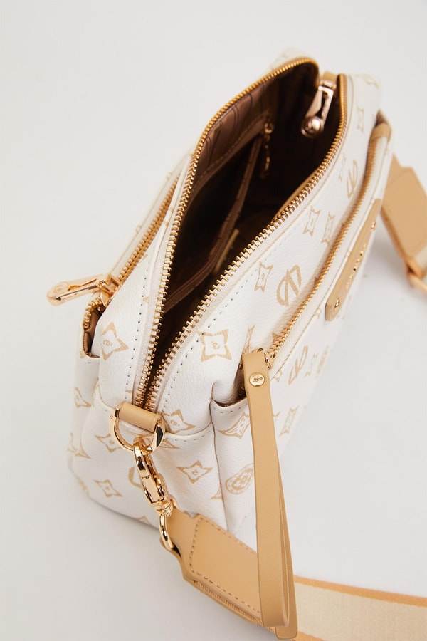 LevidorSarı Çizglili Kuşak Detaylı Omuz Çantası