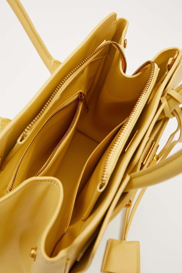 LevidorSarı Deri Aksesuar Detaylı El Çantası