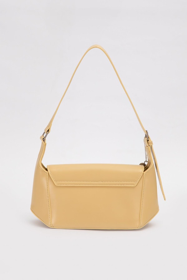 LevidorSarı Kalp Aksesuar Detaylı Omuz Çantası