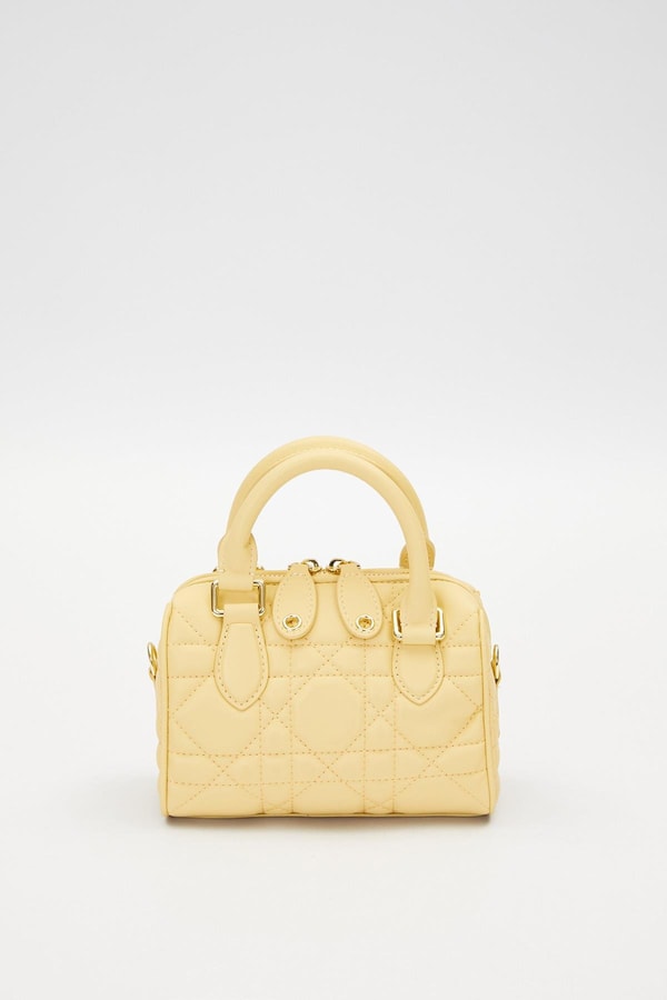 LevidorSarı Kilit Aksesuar Detaylı El Çantası