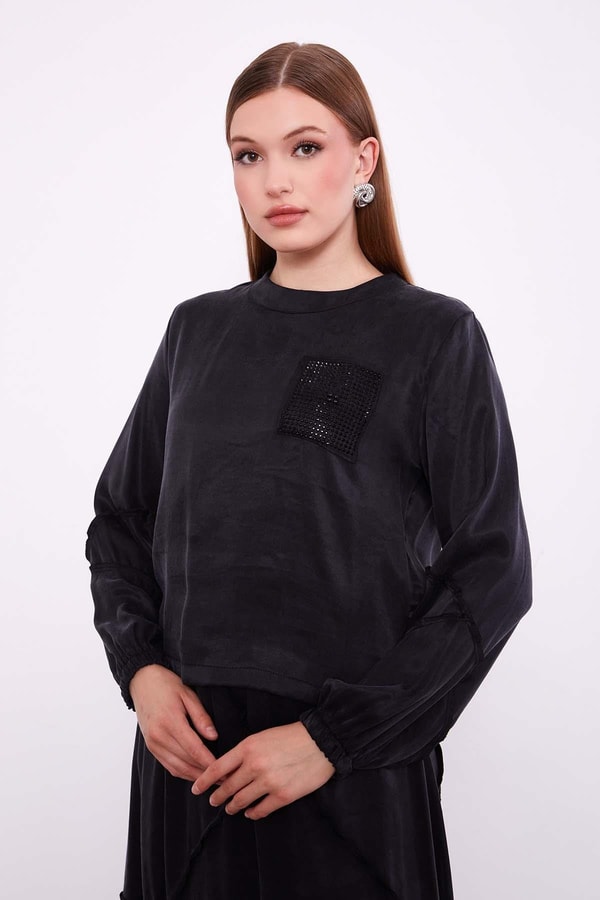 LevidorSiyah Asimetrik Fırfır Detaylı Cupra Etek Takım