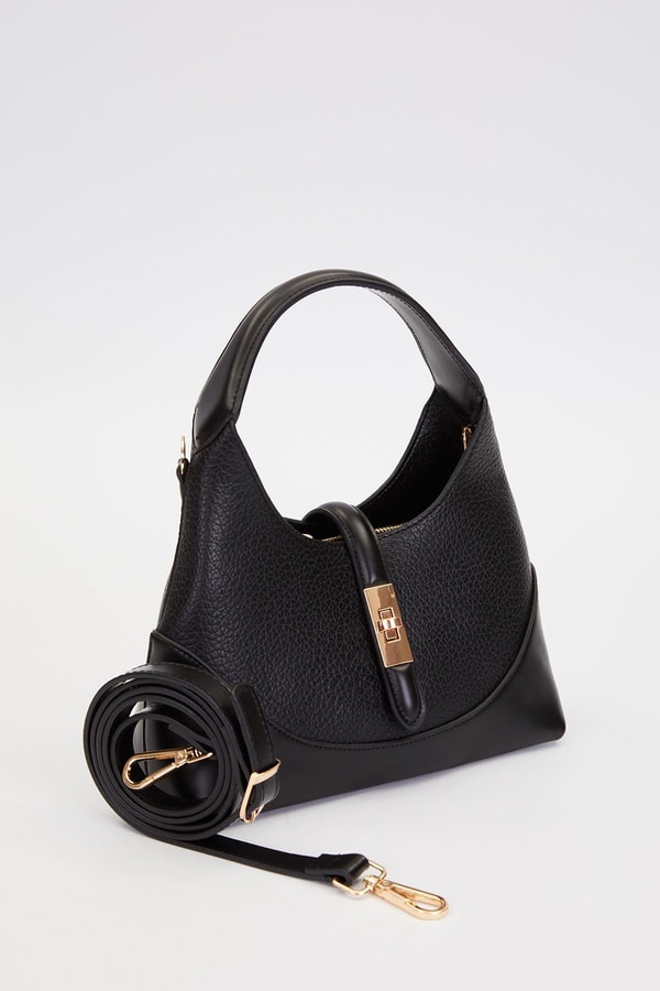 LevidorSiyah Askı Kilit Detaylı Omuz Çantası