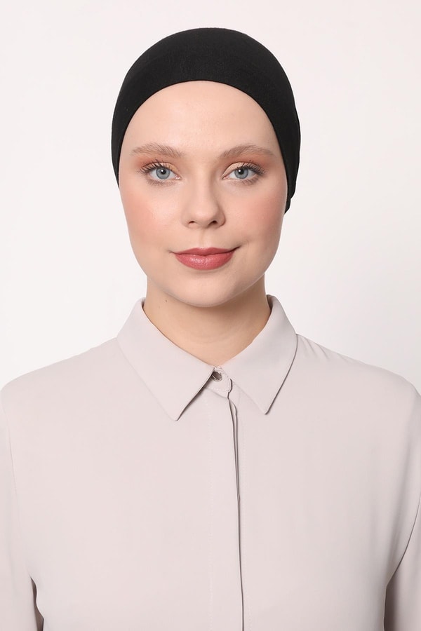 LevidorSiyah Battal Kalıp Bone