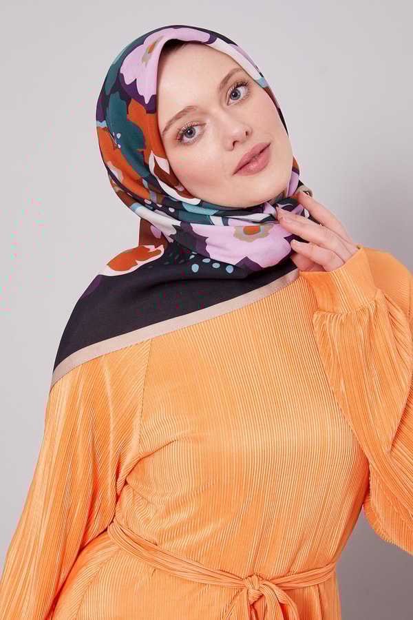 LevidorSiyah-Bej Soyut Çiçek Desen Aura Eşarp