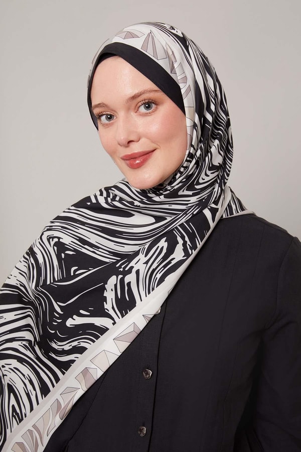 LevidorSiyah-Bej Zebra Desen Club Şal