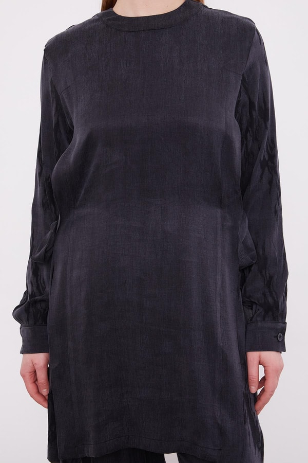 LevidorSiyah Bel Bağlama Detaylı Parlak Gürünümlü İkili Takım