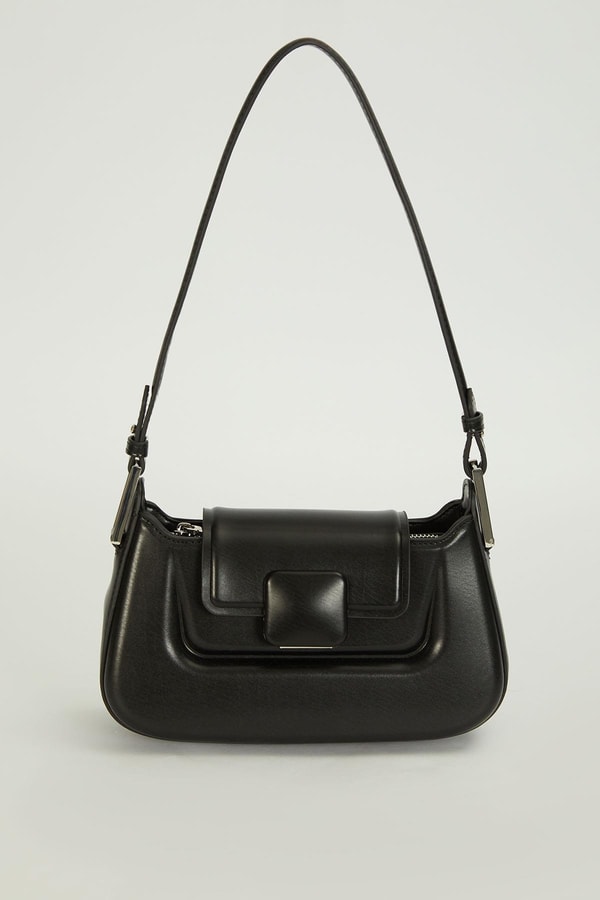 LevidorSiyah Büyük Tokalı Baget Çanta