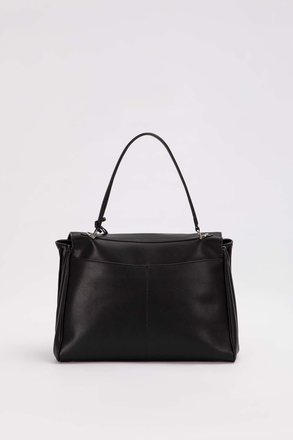 LevidorSiyah Çevirme Kilit Aksesuarlı Omuz Çantası