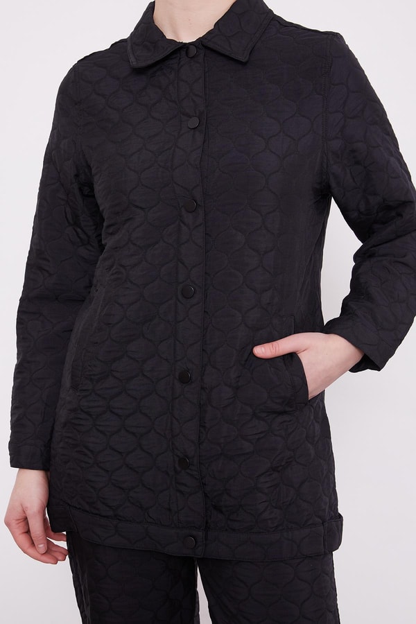 LevidorSiyah Çıtçıtlı Kapitone İkili Takım