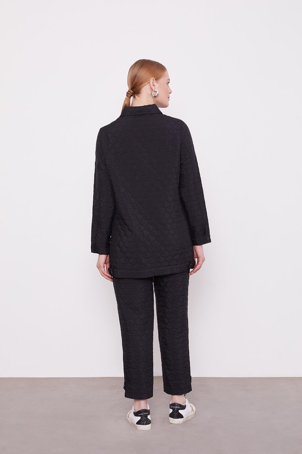 LevidorSiyah Çıtçıtlı Kapitone İkili Takım