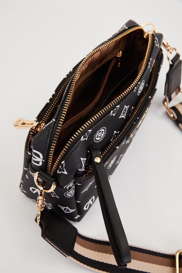 LevidorSiyah Çizglili Kuşak Detaylı Omuz Çantası