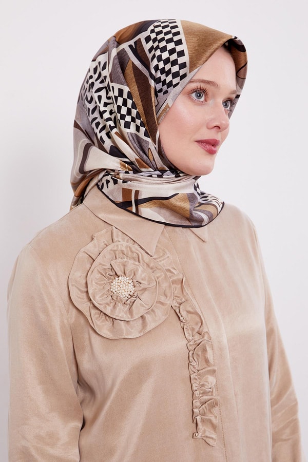 LevidorSiyah Dama Desen Twill İpek Eşarp