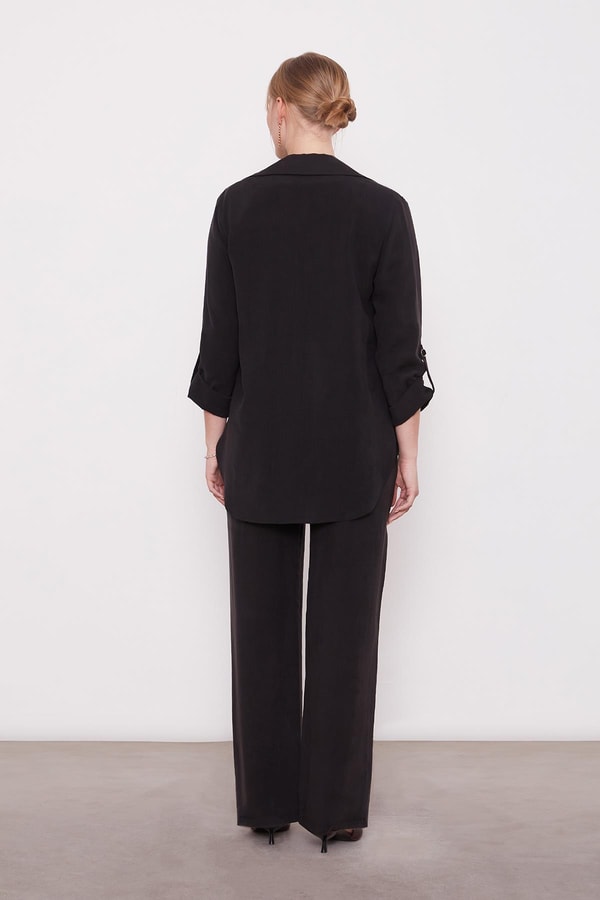 LevidorSiyah Dantel Detaylı Üçlü Ceket Takım