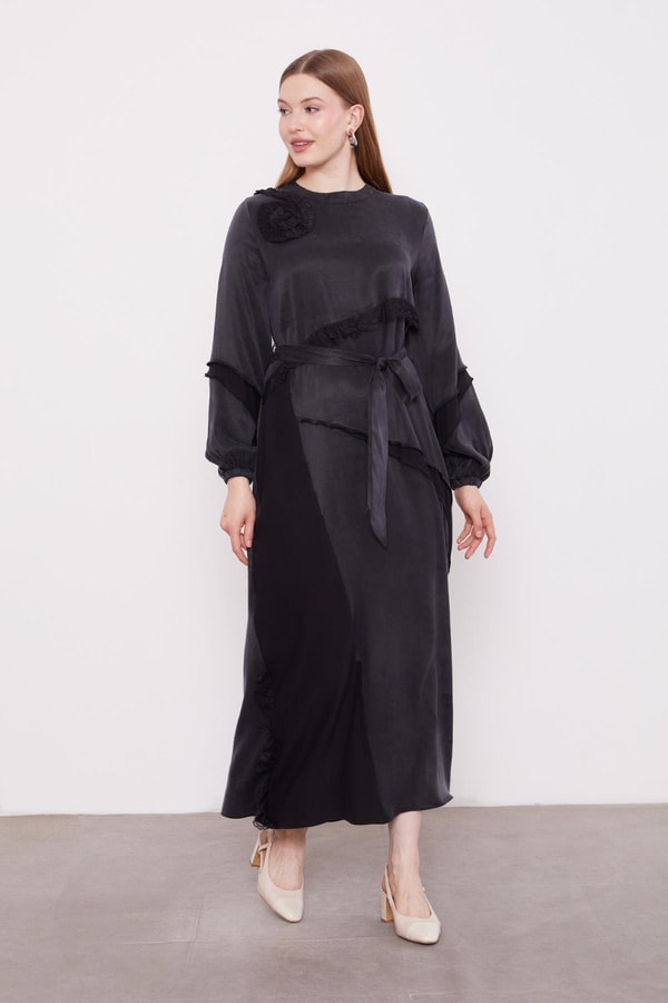 LevidorSiyah Dantel Şeritli Cupra Elbise