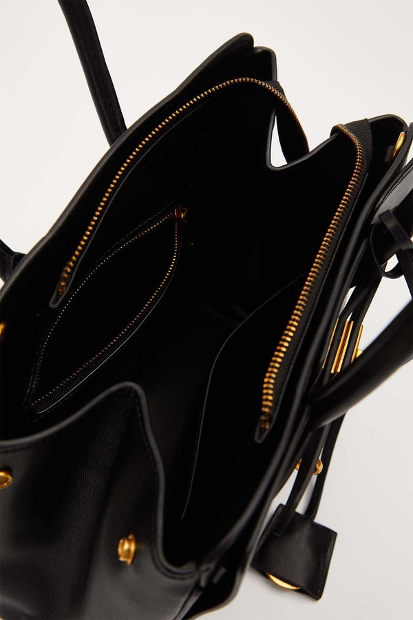 LevidorSiyah Deri Aksesuar Detaylı El Çantası