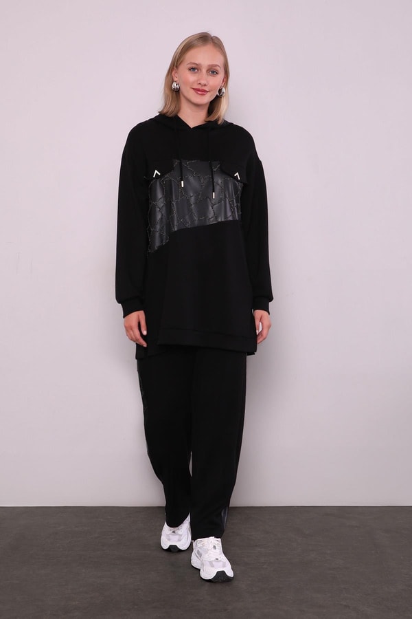 LevidorSiyah Deri Detaylı Spor Takım