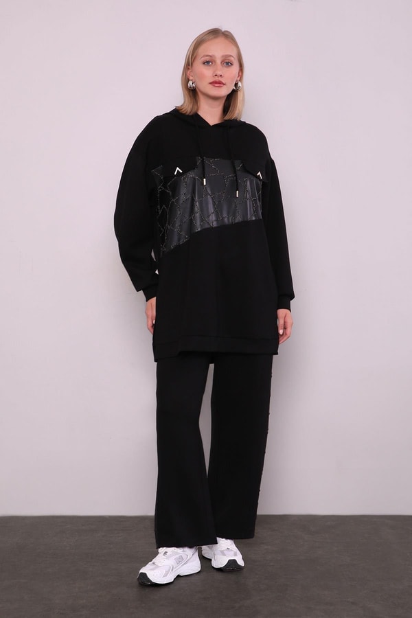 LevidorSiyah Deri Detaylı Spor Takım