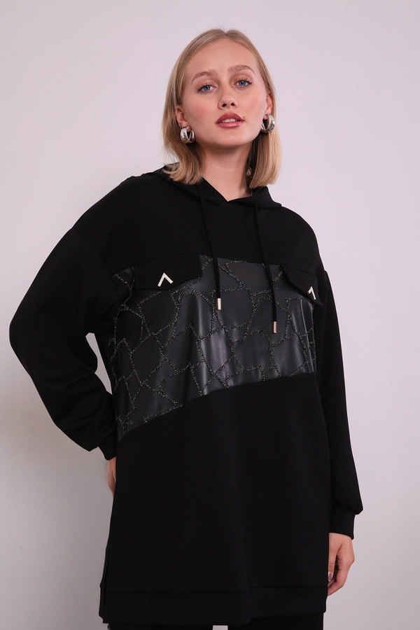 LevidorSiyah Deri Detaylı Spor Takım