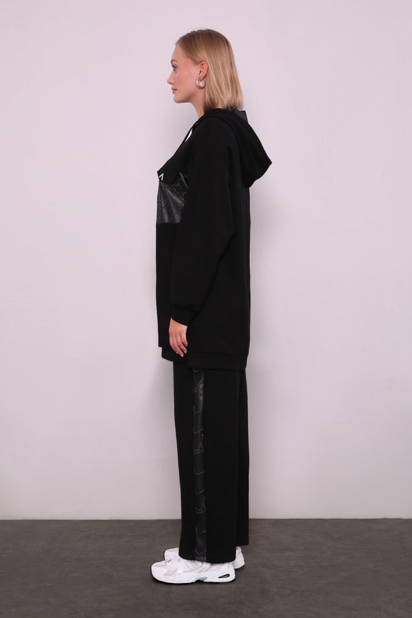 LevidorSiyah Deri Detaylı Spor Takım