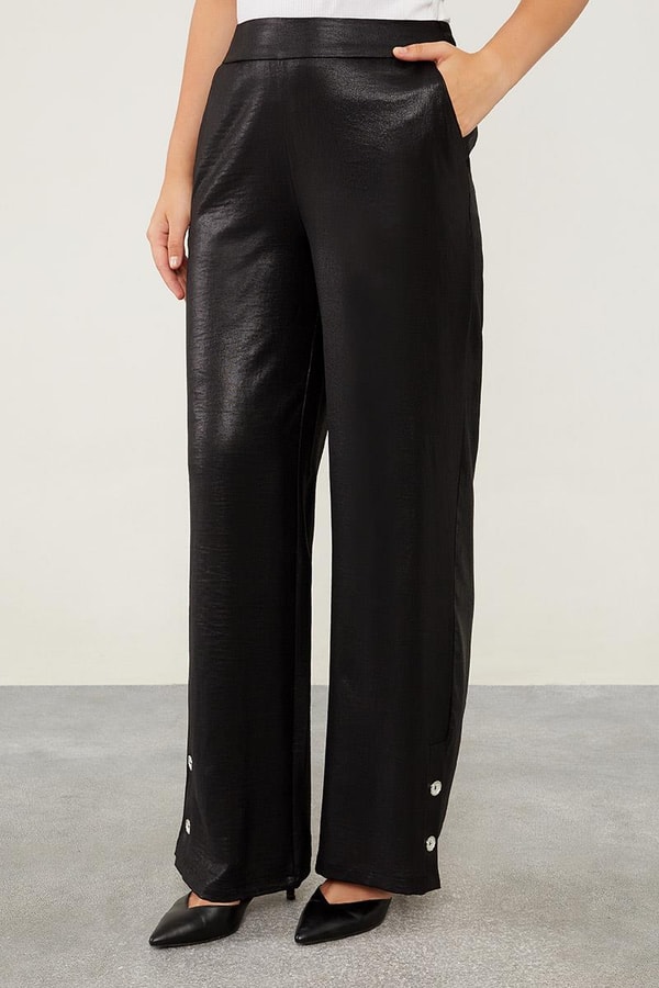 LevidorSiyah Düğme Detaylı Bisiklet Yaka İkili Takım