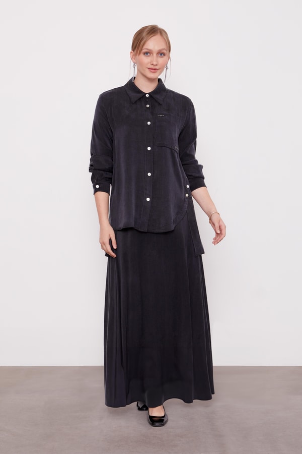 LevidorSiyah Düğme Detaylı Cupra Etek Takım