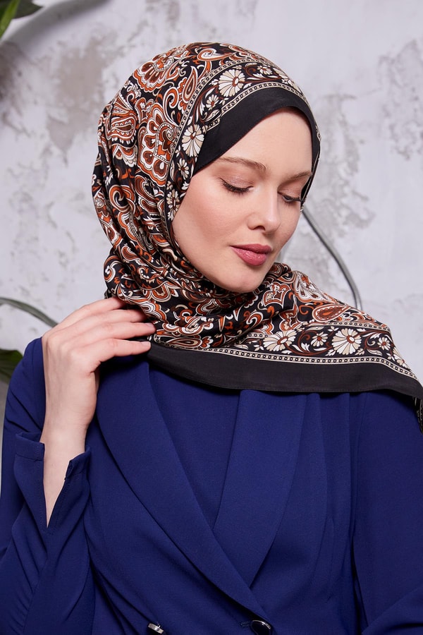 LevidorSiyah Etnik Çiçekli Royal Şal