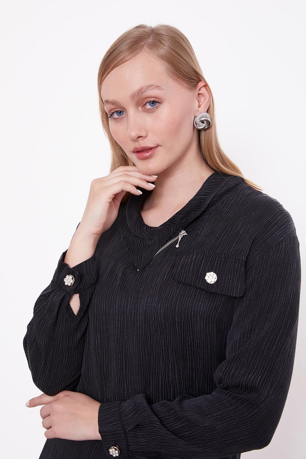 LevidorSiyah Fermuar Yaka Düğme Cep Detaylı Tunik Takım